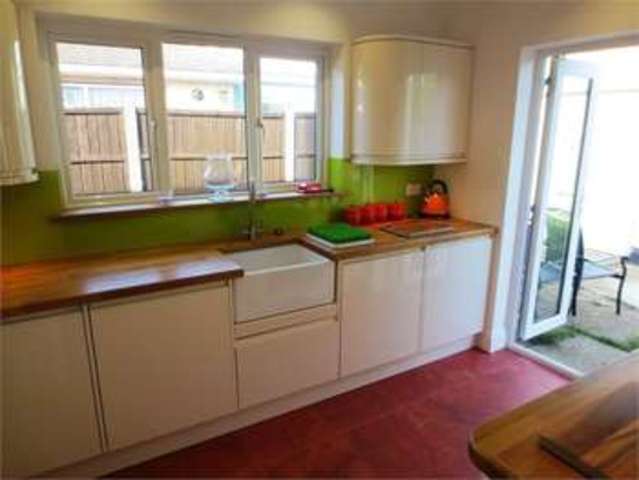  Image of 3 bedroom Detached house for sale in Woodside Leigh-on-Sea SS9 at Woodside Leigh on sea Eastwood, SS9 4RA