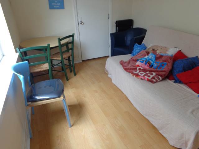  Image of 5 bedroom Detached house to rent in Woodville Road Cathays Cardiff CF24 at Cathays Cardiff Roath, CF24 4NW