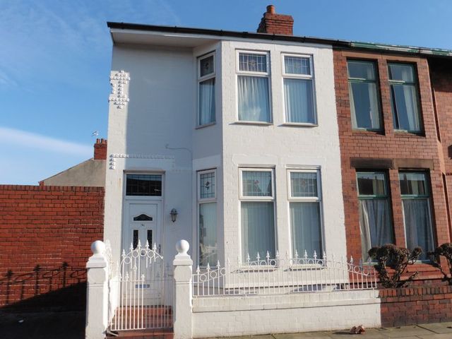  Image of 3 bedroom Terraced house for sale in Worcester Road Bootle L20 at Worcester Road  Bootle, L20 9AG