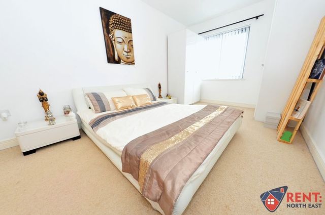 Image of 2 bedroom Flat to rent in Worsdell Drive Gateshead NE8 at Worsdell Drive Quayside Gateshead, NE8 2DB