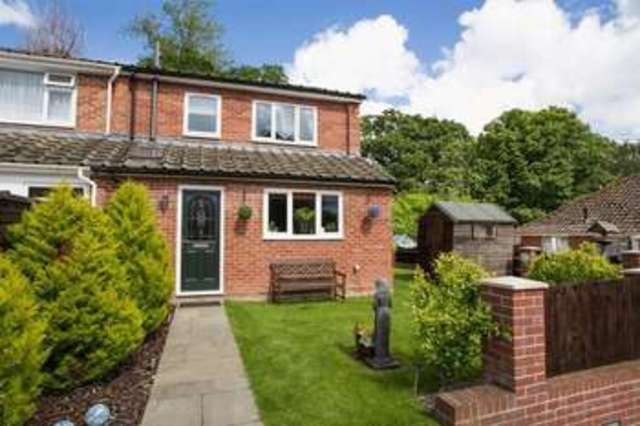  Image of 3 bedroom Terraced house for sale in Wraysbury Park Drive Emsworth PO10 at Wraysbury Park Drive  Emsworth, PO10 7UU