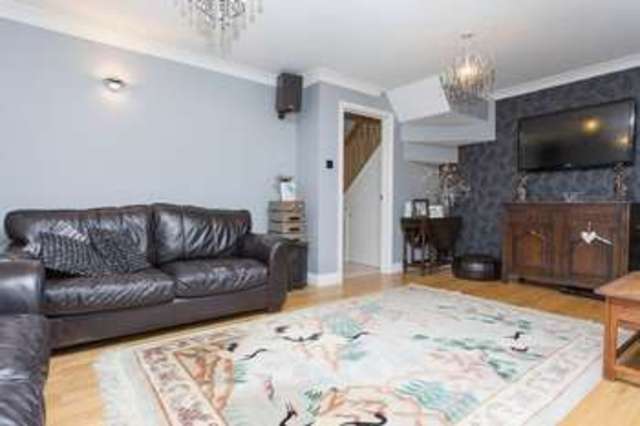 Image of 3 bedroom Terraced house for sale in Wraysbury Park Drive Emsworth PO10 at Wraysbury Park Drive  Emsworth, PO10 7UU