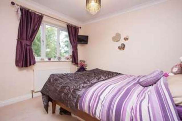  Image of 3 bedroom Terraced house for sale in Wraysbury Park Drive Emsworth PO10 at Wraysbury Park Drive  Emsworth, PO10 7UU