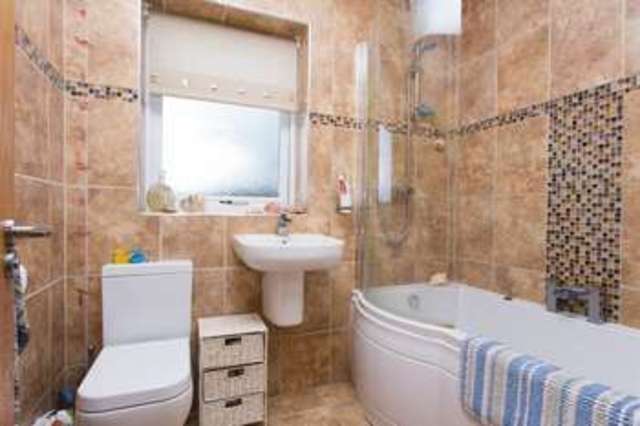  Image of 3 bedroom Terraced house for sale in Wraysbury Park Drive Emsworth PO10 at Wraysbury Park Drive  Emsworth, PO10 7UU