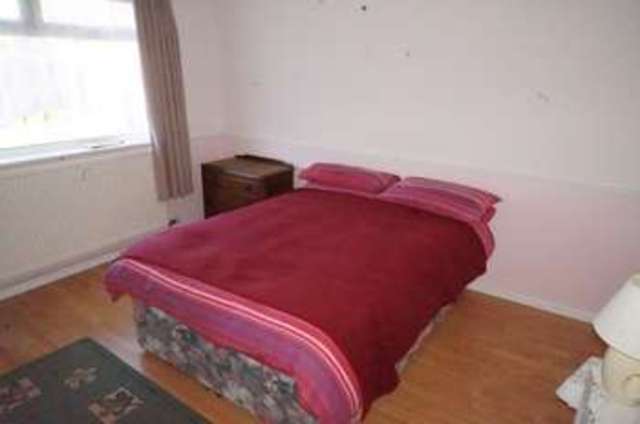 Image of 2 bedroom Bungalow for sale in Yarwells Headland Whittlesey Peterborough PE7 at Yarwells Headland  Peterborough, PE7 1RF