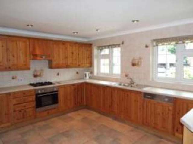  Image of 5 bedroom Detached house for sale in Hilfield Yateley GU46 at Yateley Hampshire Darby Green, GU46 6XP