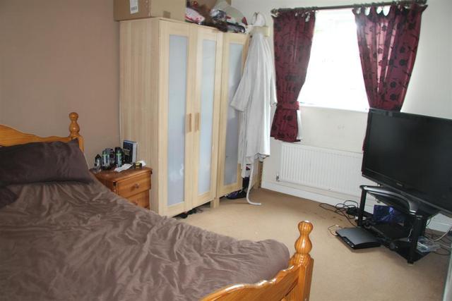  Image of 3 bedroom Semi-Detached house for sale in Yewdall Way Idle Bradford BD10 at Bradford  Dudley Hill, BD10 8EE
