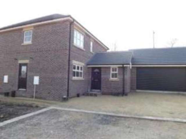  Image of 4 bedroom Detached house for sale in York Road Scawthorpe Doncaster DN5 at Scawthorpe Doncaster Bentley, DN5 7UN