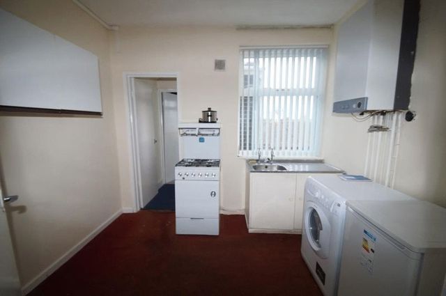  Image of 2 bedroom Flat for sale in Young Street Gilesgate Durham DH1 at Young Street  Gilesgate, DH1 2JU