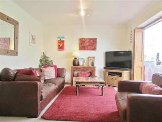  Image of 4 bedroom Detached house to rent in Donnington Place Wantage OX12 at Wantage, OX12 9YE