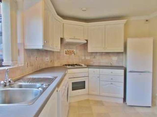  Image of 5 bedroom Town House to rent in Stirlings Road Wantage OX12 at Wantage, OX12 7BB