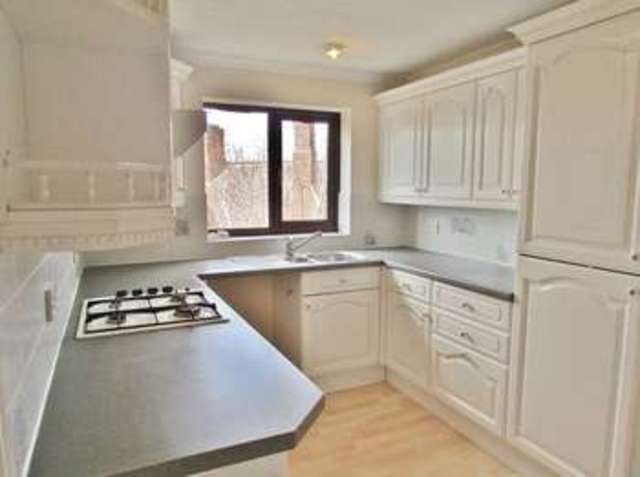  Image of 5 bedroom Town House to rent in Stirlings Road Wantage OX12 at Wantage, OX12 7BB