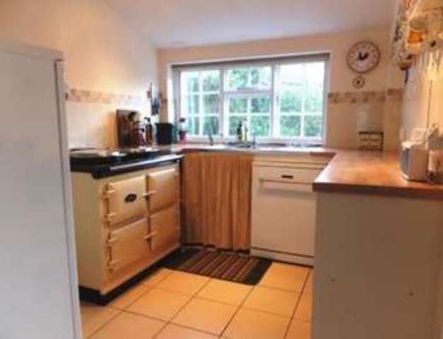  Image of 3 bedroom End of Terrace for sale in Longcot Road Shrivenham Swindon SN6 at Longcot Road Shrivenham SWINDON, SN6 8AL