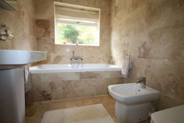  Image of 4 bedroom Detached house for sale in Northumberland Avenue Market Bosworth Nuneaton CV13 at Northumberland Avenue Market Bosworth Nuneaton, CV13 0RJ