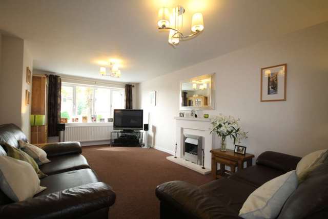  Image of 4 bedroom Detached house for sale in Northumberland Avenue Market Bosworth Nuneaton CV13 at Northumberland Avenue Market Bosworth Nuneaton, CV13 0RJ