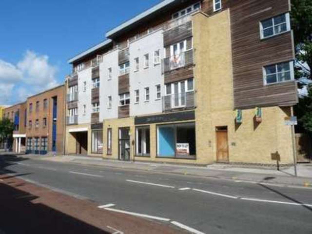  Image of Property to rent in London Road Kingston upon Thames KT2 at London Road Norbiton, KT2 6PA