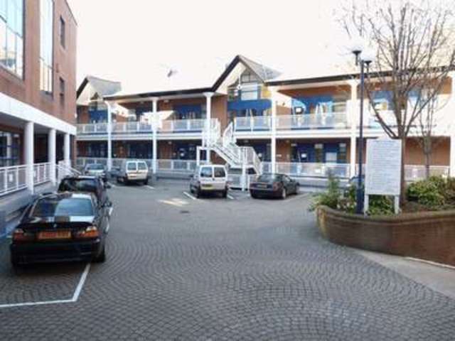  Image of Property to rent in London Road Kingston upon Thames KT2 at 1 London Road Kingston, KT2 6PT