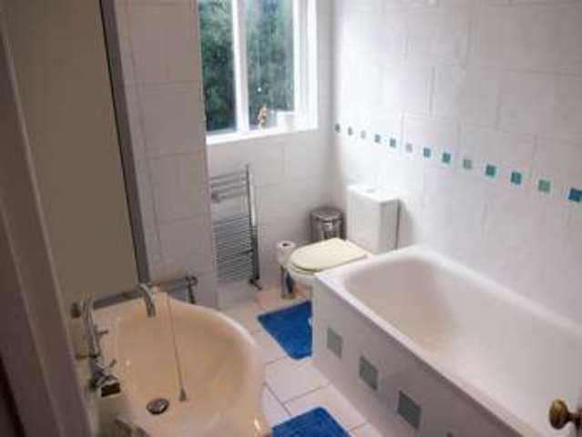  Image of 1 bedroom Property to rent in Hamilton Close London NW8 at Hamilton Close  London, NW8 8QY