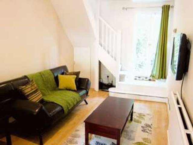  Image of 1 bedroom Property to rent in Hamilton Close London NW8 at Hamilton Close  London, NW8 8QY