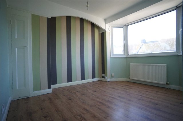  Image of 2 bedroom End of Terrace for sale in Abbey Road Gravesend DA12 at Gravesend Kent Gravesend, DA12 1RG