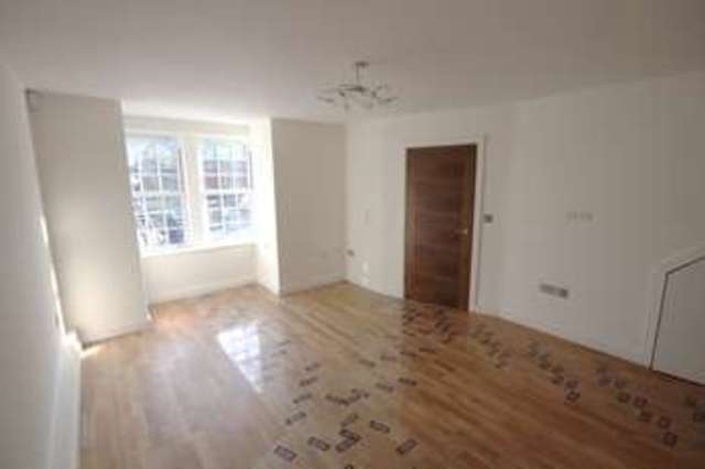  Image of 3 bedroom Mews to rent in Albemarle Road Beckenham BR3 at Beckenham Kent Beckenham, BR3 5HR