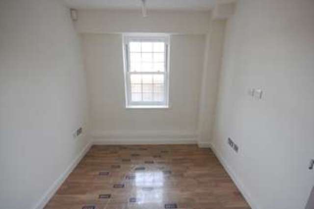  Image of 3 bedroom Mews to rent in Albemarle Road Beckenham BR3 at Beckenham Kent Beckenham, BR3 5HR