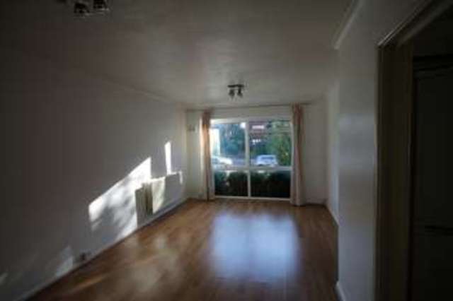  Image of 1 bedroom Flat to rent in Albemarle Road Beckenham BR3 at Beckenham Kent Beckenham, BR3 5XE