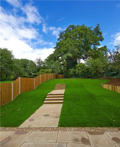  Image of 5 bedroom Detached house for sale in Beech Avenue Radlett WD7 at Radlett Hertfordshire Radlett, WD7 7DE