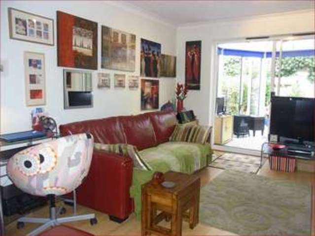  Image of 2 bedroom Terraced house for sale in Artesian Grove New Barnet Barnet EN5 at Artesian Grove  New Barnet, EN5 5HU