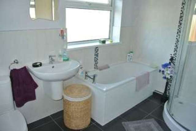  Image of 3 bedroom Detached house for sale in Ash Grove Stapleford Nottingham NG9 at Ash Grove  Stapleford, NG9 7GL
