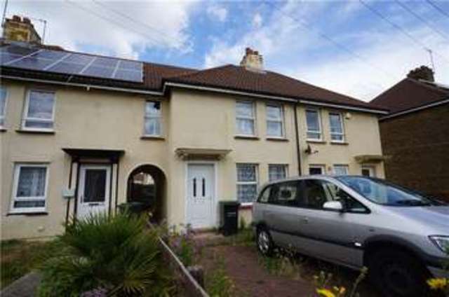  Image of 3 bedroom Terraced house for sale in Ash Road Gravesend DA12 at Gravesend Kent Singlewell or Ifield, DA12 5LW