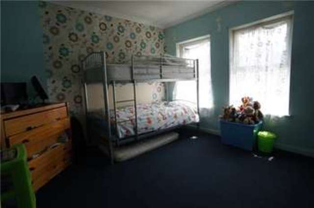  Image of 3 bedroom Terraced house for sale in Ash Road Gravesend DA12 at Gravesend Kent Singlewell or Ifield, DA12 5LW