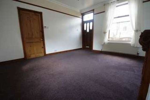  Image of 2 bedroom Terraced house to rent in Ashfield Terrace Greetland Halifax HX4 at Ashfield Terrace Greetland Halifax, HX4 8HZ