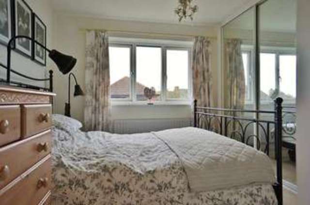  Image of 4 bedroom Detached house for sale in Ballard Chase Abingdon OX14 at Abingdon, OX14 1XQ