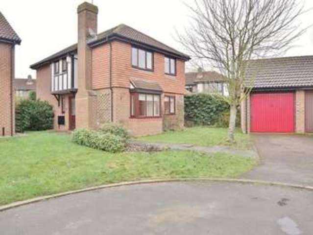  Image of 4 bedroom Detached house for sale in Ballard Chase Abingdon OX14 at Abingdon, OX14 1XQ