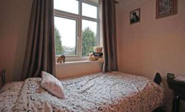  Image of 3 bedroom Terraced house for sale in Banks Road Leicester LE2 at Banks Road Aylestone Leicester, LE2 8HA