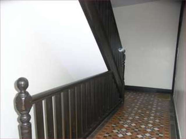 Image of 3 bedroom Flat for sale in Bedford Avenue Barnet EN5 at Bedford Avenue  Barnet, EN5 2EL