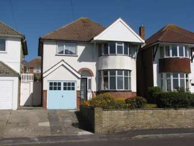  Image of 3 bedroom Detached house for sale in Auriol Drive Farlington Portsmouth PO9 at Bedhampton Havant Hampshire, PO9 3LR