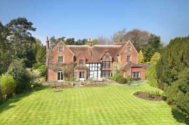  Image of 5 bedroom Detached house for sale in Edward Gardens Bedhampton Havant PO9 at Old Bedhampton Havant Hampshire, PO9 3JJ
