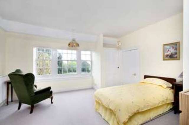  Image of 5 bedroom Detached house for sale in Edward Gardens Bedhampton Havant PO9 at Old Bedhampton Havant Hampshire, PO9 3JJ