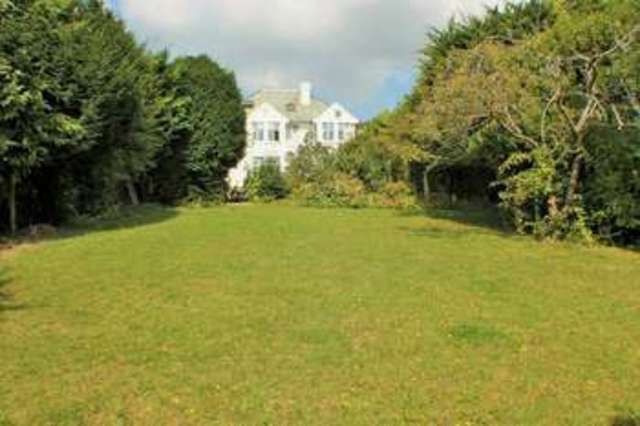  Image of 5 bedroom Detached house for sale in Portsdown Hill Road Havant PO9 at Bedhampton Havant Hampshire, PO9 3JU