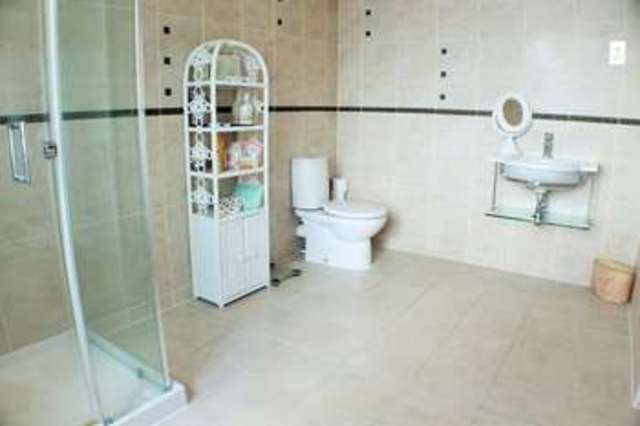  Image of 5 bedroom Detached house for sale in Portsdown Hill Road Havant PO9 at Bedhampton Havant Hampshire, PO9 3JU