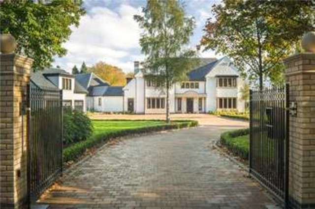  Image of Detached house for sale in Common Road Stanmore HA7 at Stanmore Middlesex Stanmore, HA7 3JG