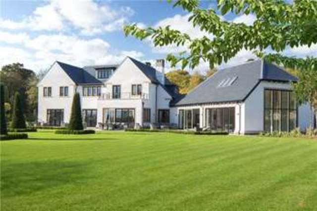  Image of Detached house for sale in Common Road Stanmore HA7 at Stanmore Middlesex Stanmore, HA7 3JG