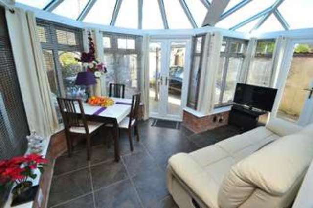  Image of 3 bedroom Semi-Detached house for sale in Berkeley Avenue Long Eaton Nottingham NG10 at Berkeley Avenue  Long Eaton, NG10 3JY