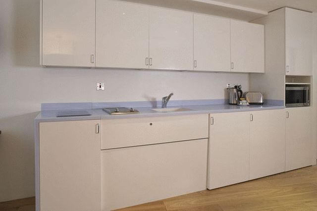  Image of 1 bedroom Flat to rent in Bermondsey Street London SE1 at Bermondsey Street 1 Bed Open Plan London, SE1 3TQ