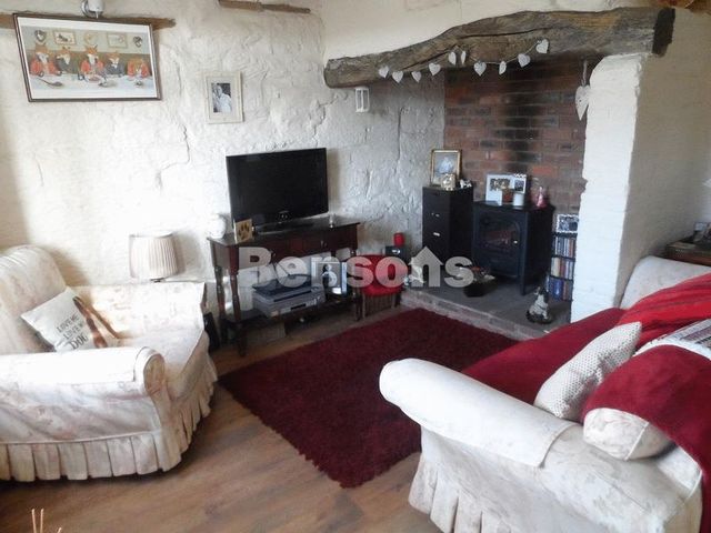  Image of 2 bedroom Semi-Detached house to rent in Bernards Hill Bridgnorth WV15 at Bernards Hill  Bridgnorth, WV15 5AS