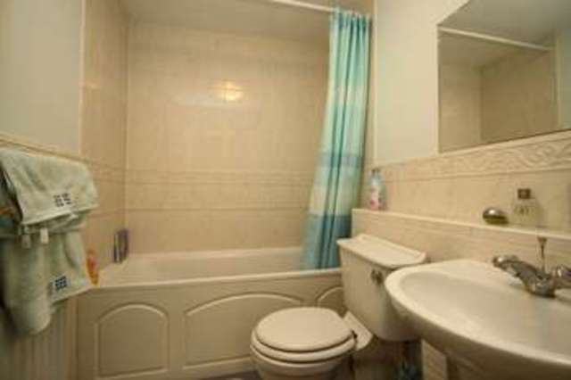  Image of 2 bedroom Flat to rent in Birkenhead Avenue Kingston upon Thames KT2 at Kingston Upon Thames Surrey, KT2 6NJ
