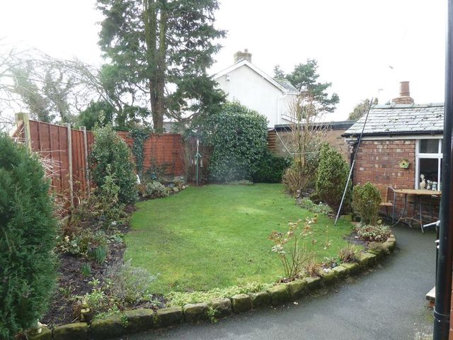  Image of 3 bedroom Bungalow for sale in Blackgate Lane Tarleton Preston PR4 at Blackgate Lane Tarleton Tarleton, PR4 6UT