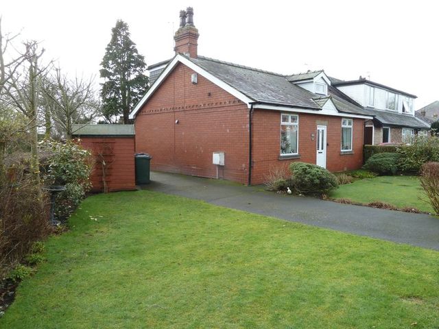  Image of 3 bedroom Bungalow for sale in Blackgate Lane Tarleton Preston PR4 at Blackgate Lane Tarleton Tarleton, PR4 6UT